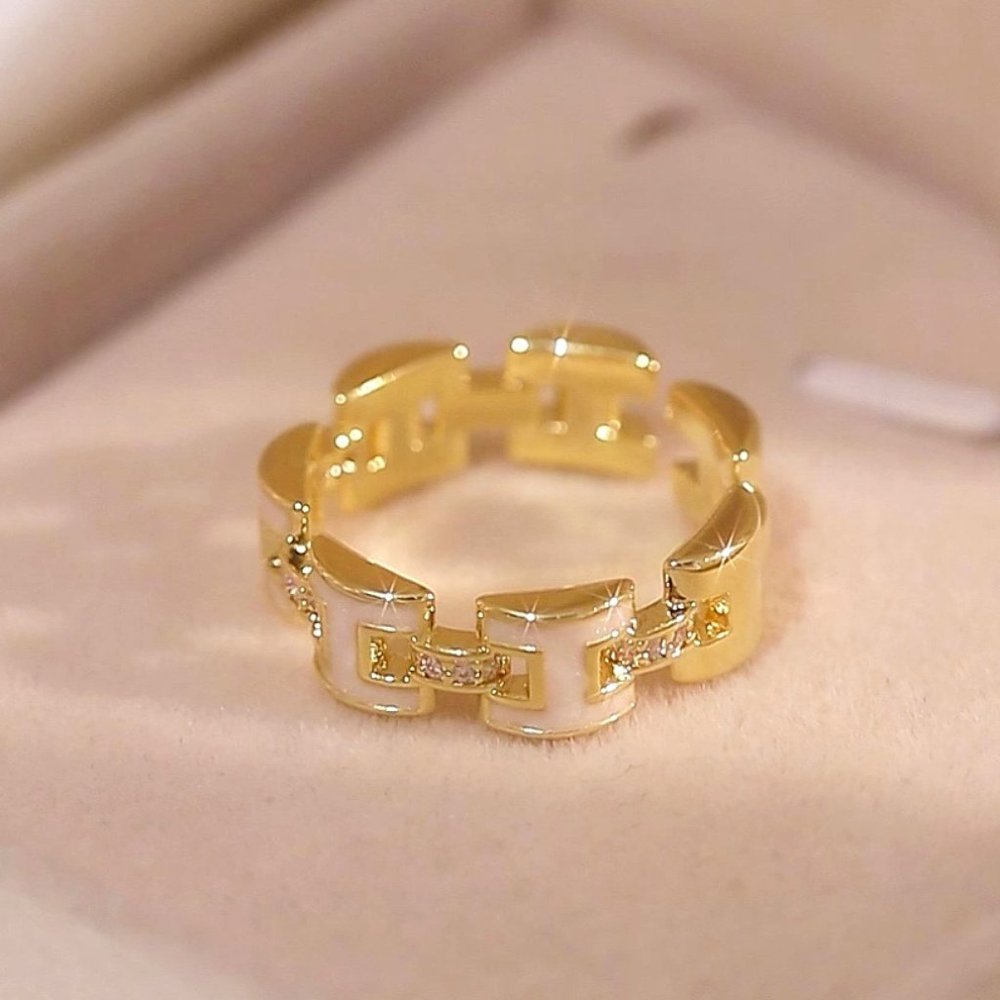 GOLICC Letter H Ring